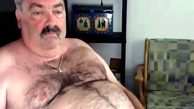 Grandpa Cums: Amateur Daddy Masturbates on Cam
