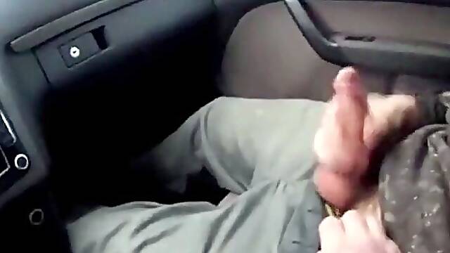 Straight Cum Swallowed by Old Man in Car
