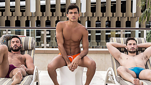 Catch By The Pool - SayUncle