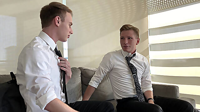 Mutual Masturbation - MissionaryBoys