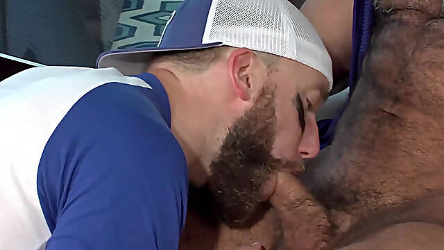 Two tall men with amazing figures are having raw sex