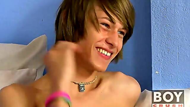 Gay teen 18+ fingers his pretty ass and jerks off