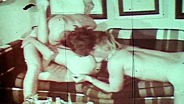 VintageGayLoops Video: The Men's Club