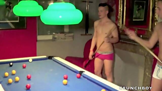 Flo Adams fucked game bar place - CrunchBoy