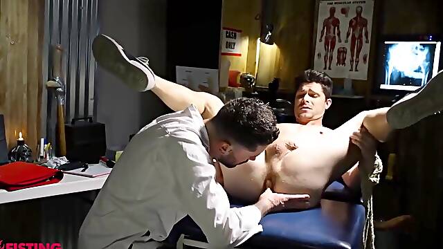 Sadism & Masochism At Its Greatest, Devin Franco Is Instructed