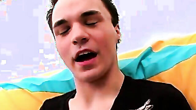 Big dicked James Kent shows his dick stroking skills solo