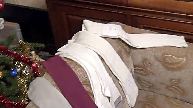 Xmas With My New Knee Socks