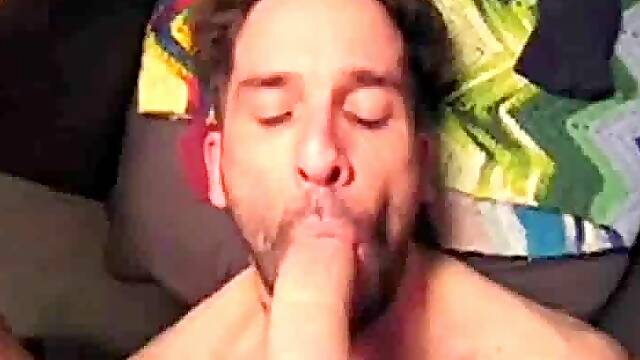 Hairy Sucker Facial - Amateur Blowjob