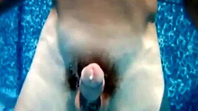 23 Massive Squirts: Amateur Underwater Adventure
