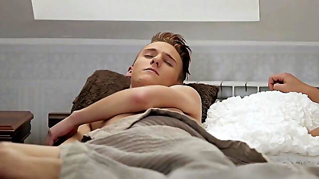 Uncut - Twinks Porn I Missed The Bus Porn