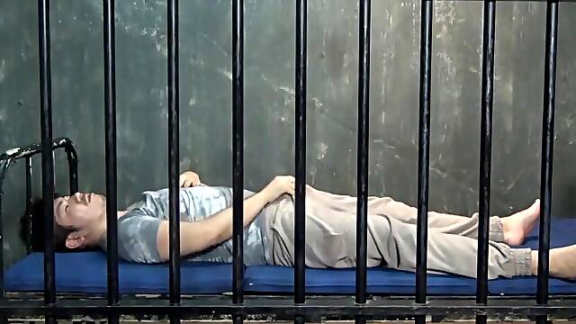 Uncensored japanese bear jerk off HD