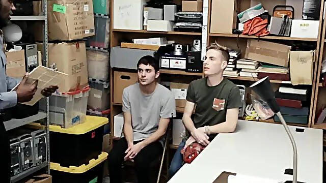 SayUncle Compilations: A New Level of Intimacy in a Threesome