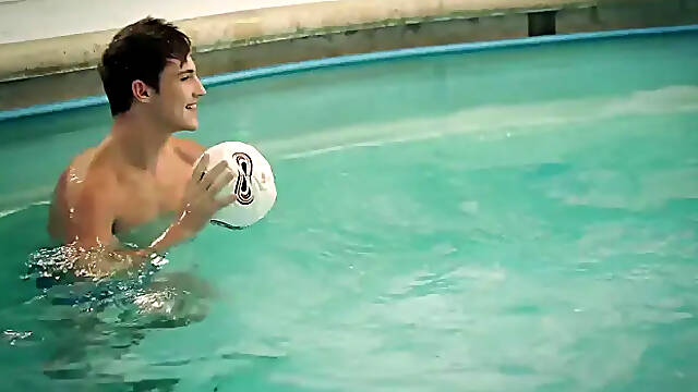 Wet And Wild Adventures For Silver & Negba