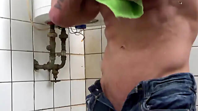 Tatoo Boys Gym-Bred Passion