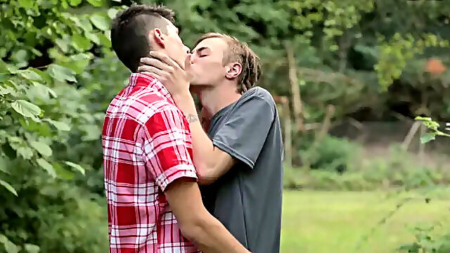 Casey Flips Dirty Mind Turns Inexorably to Nolls Pucker