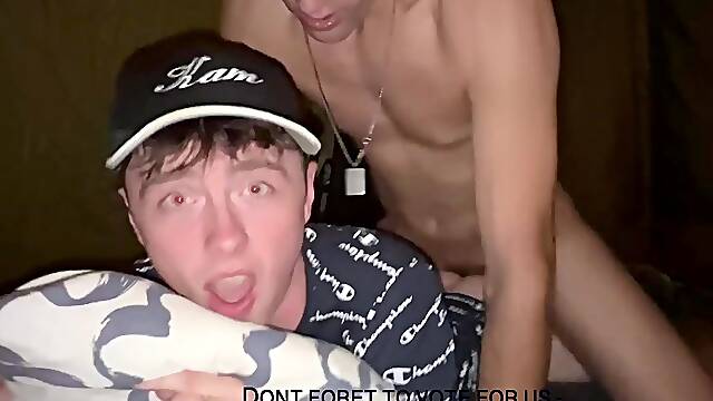Risky twinks sexy hot boyz bang in public at festival
