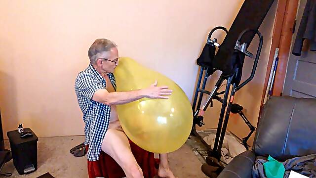 98) More Slow Q24 Balloon Inflation and wank Off joy