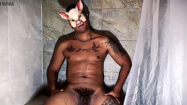 Bastard pig:ebony weenie pissing abasement