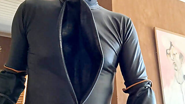 ASMR (Rubber breathing bag)