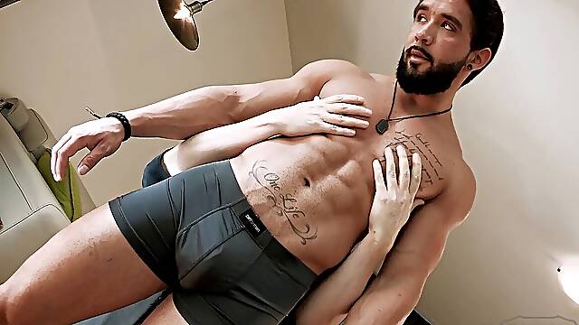 Naked It All - Zack Lemec’s sizzling audition with Toys and Jerking