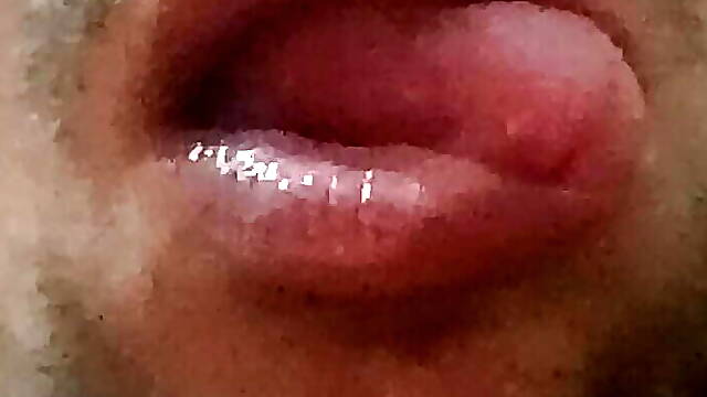 Oral massage uncut lip