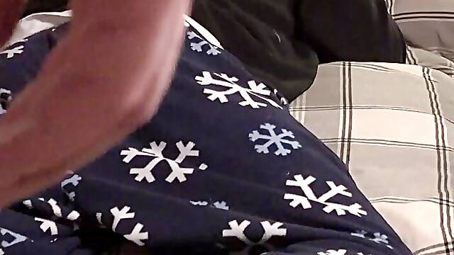 Gaycest Smooth sexy twink Felix Maze gets tight hole filled by DILF