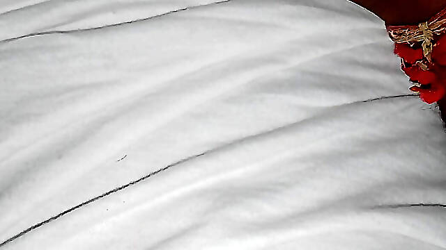 Sanskriti boy, I like to play Sanskriti type of roles. If anyone wants to get their pussy licked, please message me inboxes