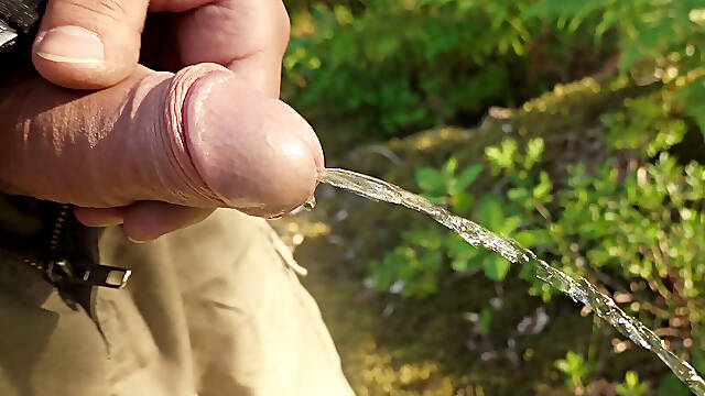 Pissing and cumming in the morning sun