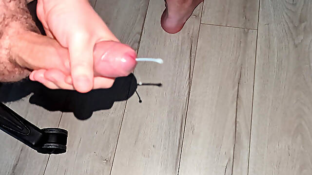 My first Cumshot Compilation. Lots of cum...