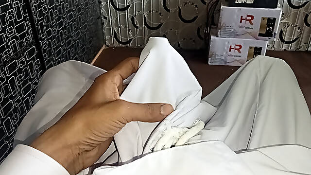 Pakistani boy hand job good timing