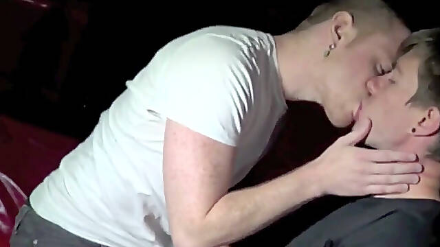 Doryan fucking a twink in backroom