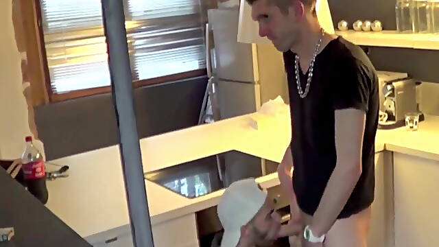 Tia go fcked by thje big cock of juan