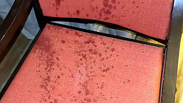 Pissing all over my hotel room makes me so hard