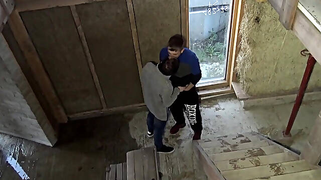 Romanti, fucked raw by badboy in exhib paris cruising