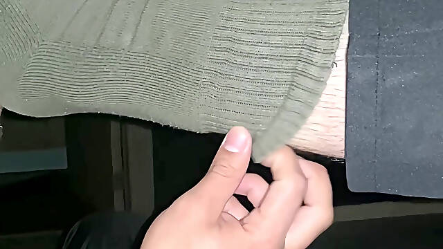 Deepthroat and Obedience FeetTest Pt.1