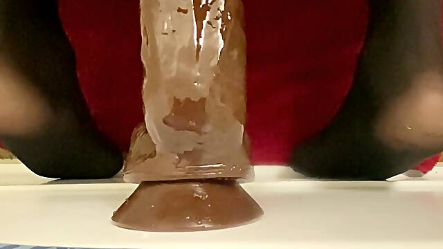 Solo play in the bathroom