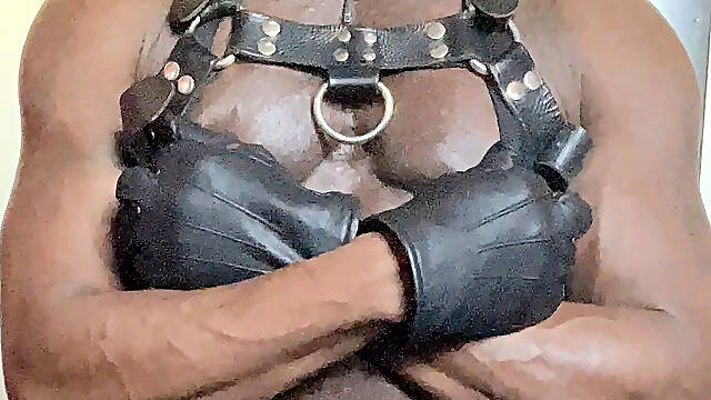 Black Bodybuilder Solo Leather BBC &amp; Nippleplay