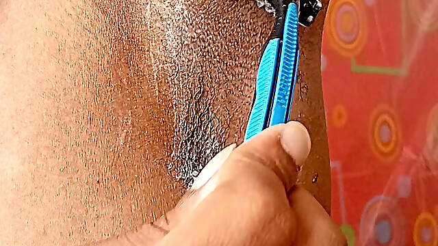 Shaving my armpits