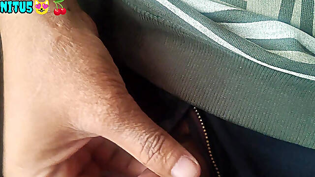 Hot Desi Village Girl First Time Sex with Boyfriend in Fields - HD