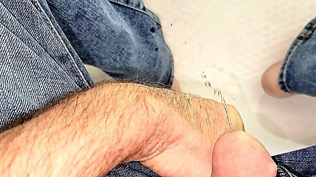 Bluejeans Pee Desperation in the Tub 2 Angles Close up