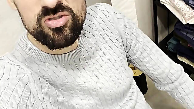 Hot Mature Stepdaddy Jerking off and Showing Ass