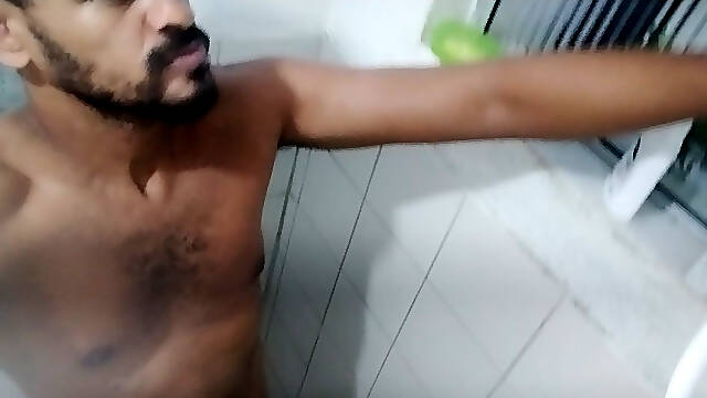 Tasty in the bath