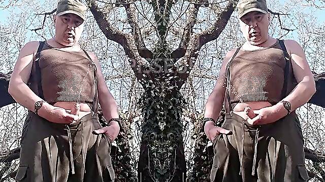 Ample pascal and his smelly feet and piss in woods with supah techno music